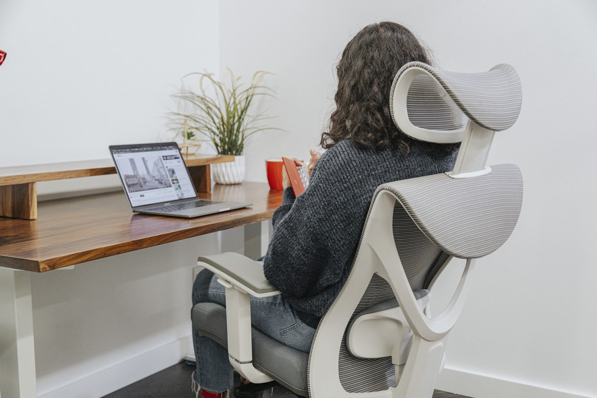 Ergonomic workstation with monitor at eye level